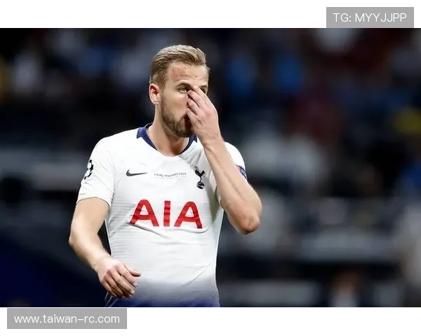 阿里自由身回归热刺独自训练保持状态